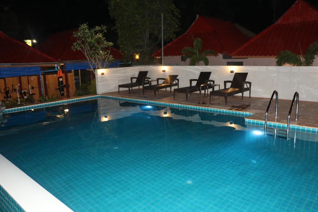 Blue Midnight Hostel Ko Pha Ngan Exterior photo