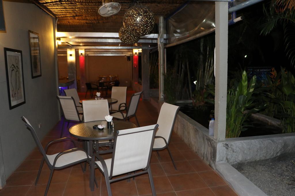 Blue Midnight Hostel Ko Pha Ngan Exterior photo