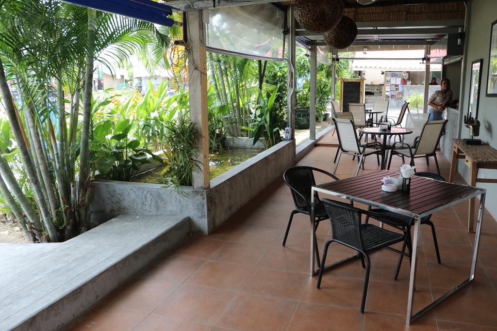 Blue Midnight Hostel Ko Pha Ngan Exterior photo
